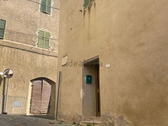 Villetta indipendente in vendita di 393 m² in Via Niccolini
