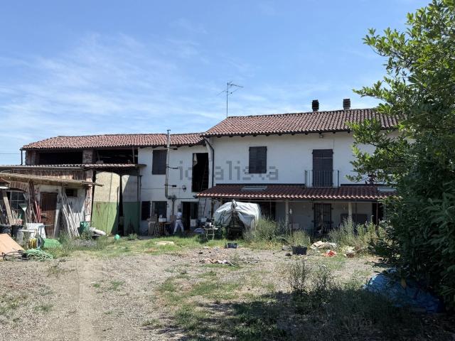 Villetta indipendente in vendita di 395 m²