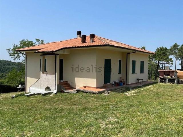 Villetta indipendente in vendita di 397 m²