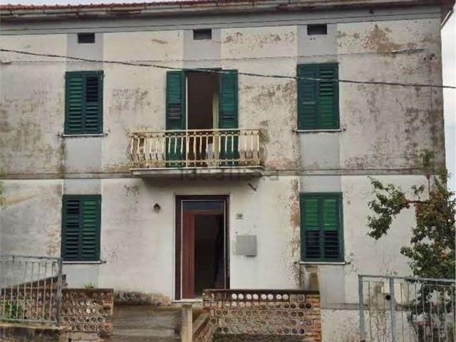 Villetta indipendente in vendita di 399 m² in Contrada Villa Elce, 36