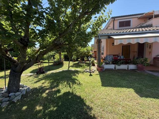 Villetta quadrifamiliare Cerveteri. Rif.: Cod. rif 3324598VRG
