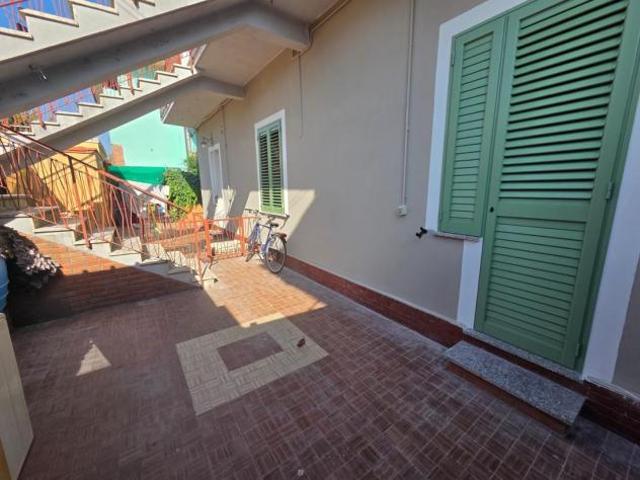 Villetta quadrifamiliare in vendita a Vada Rosignano Marittimo 65 mq Rif: 1425575