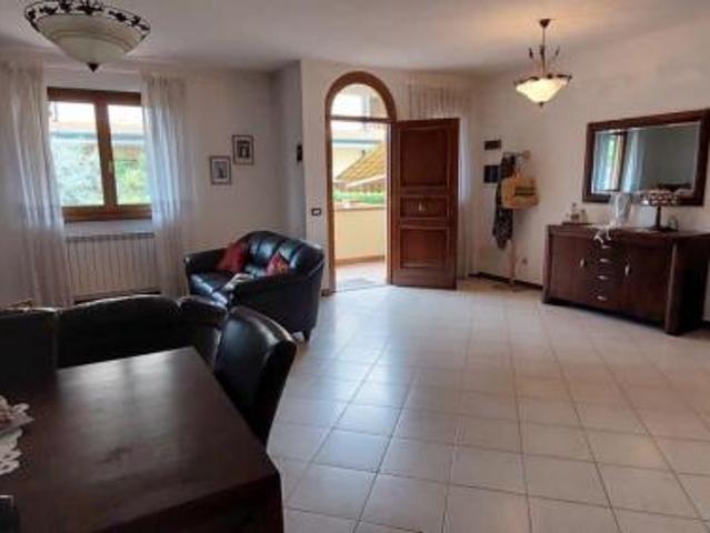 Villetta quadrifamiliare in vendita a Viareggio 160 mq Rif: 1168876