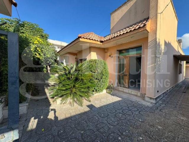 Villetta quadrifamiliare Lecce. Rif.: Cod. rif 3238739VRG