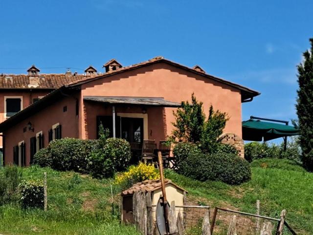 Villetta singola in piccolo residence a Palaia, Pisa Tosca. 91m² Palaia