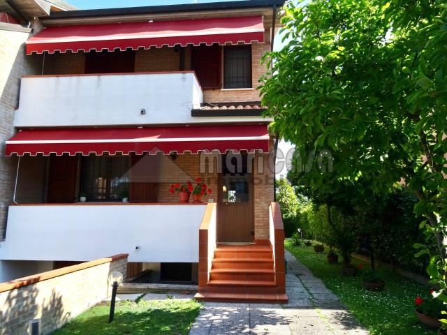 Villette a schiera in vendita a Ferrara, Via Bologna