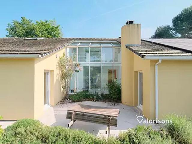 Villette d'Anthon 38280 Achat / Vente maison 5 pièces t5 piscine cave