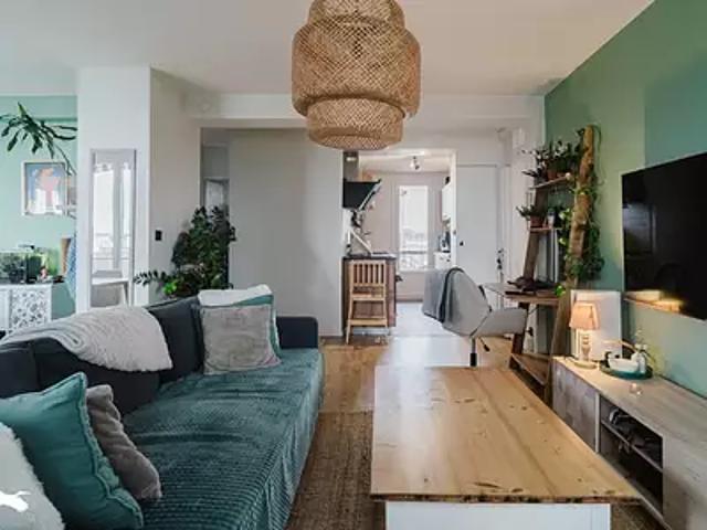 Villeurbanne 69100 Achat / Vente appartement 3 pièces t3 au dernier étage