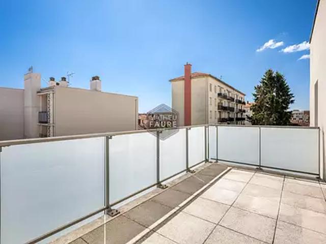 Villeurbanne 69100 Achat / Vente appartement 3 pièces t3 terrasse