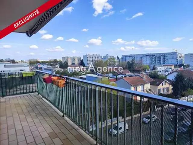 Villeurbanne 69100 Achat / Vente appartement 3 pièces t3 terrasse cave