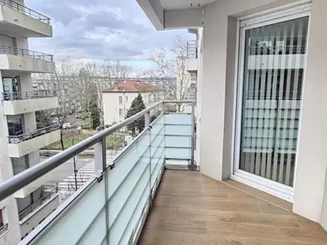 Villeurbanne 69100 Achat / Vente appartement 2 pièces t2