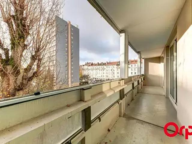 Villeurbanne 69100 Achat / Vente appartement 4 pièces t4 cave balcon