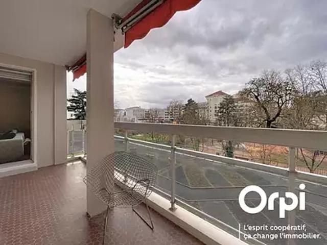 Villeurbanne 69100 Achat / Vente appartement 4 pièces t4 cave balcon