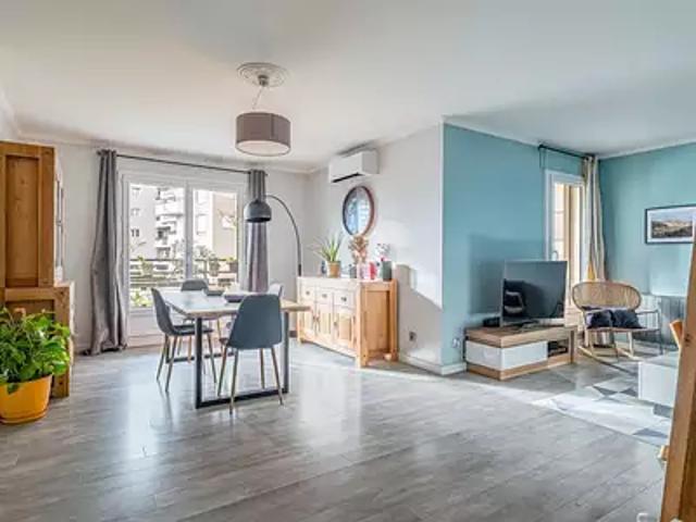 Villeurbanne 69100 Achat / Vente appartement 4 pièces t4 cave balcon