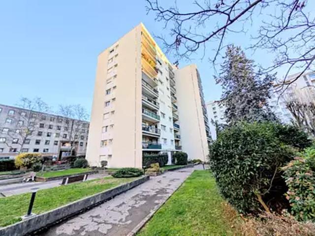 Villeurbanne 69100 Achat / Vente appartement 5 pièces t5 cave balcon