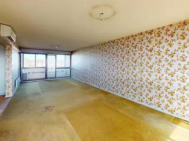 Villeurbanne 69100 Achat / Vente appartement 5 pièces t5 au dernier étage cave