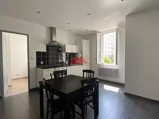 Villeurbanne 69100 Location appartement 3 pièces t3