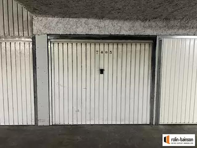 Villeurbanne 69100 Location parking