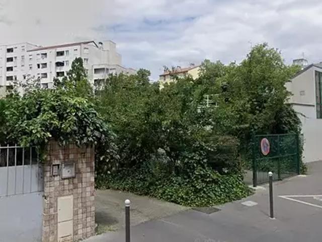 Villeurbanne 69100 Location parking