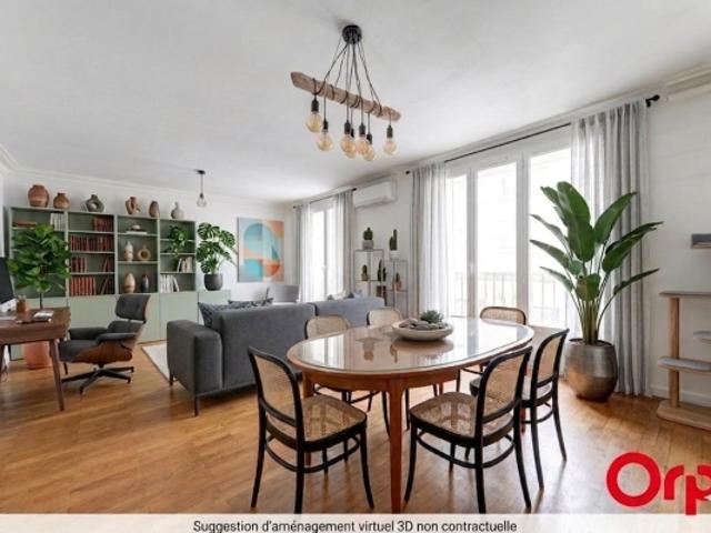 Villeurbanne Gratte Ciel Spacieux T4 avec Balcon et DPE C