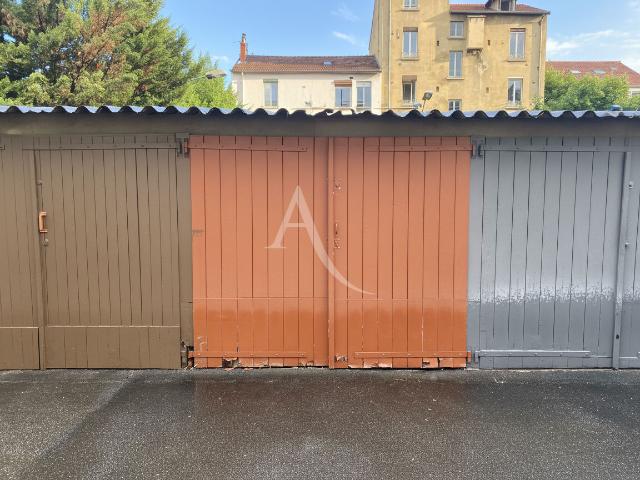 Villeurbanne Location Parking / Garage 69