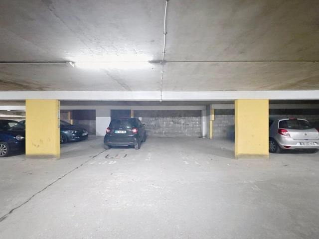 Villeurbanne Location Parking / Garage 69