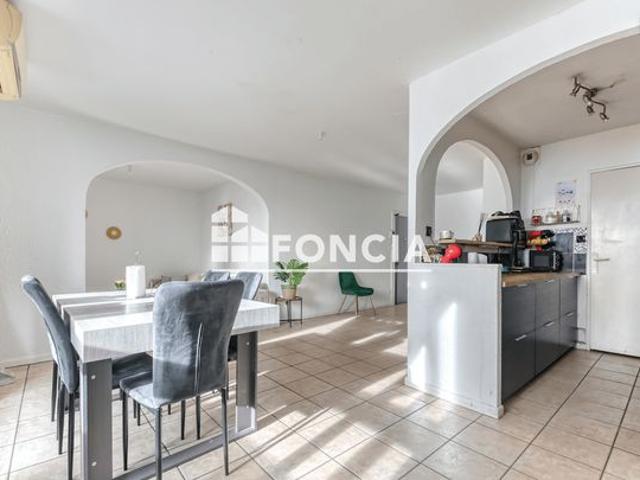 Villeurbanne laurent bonnevay appartement t5