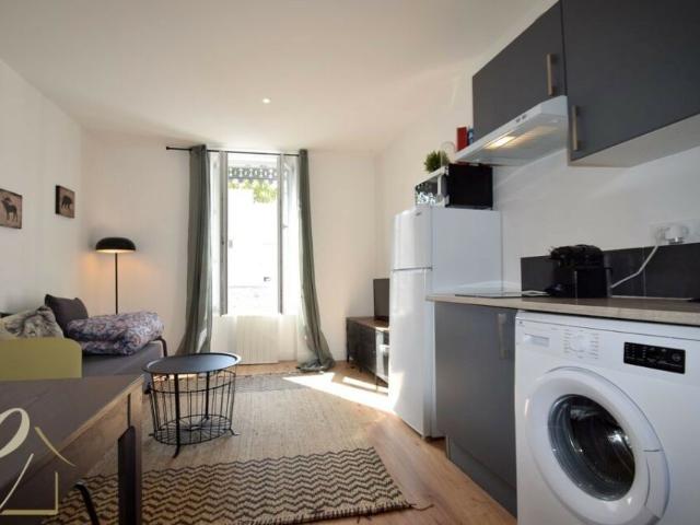 VILLEURBANNE rue Edouard Aynard – Ravissant T2 Duplex meublé de 34 m² parfaitement équipé
