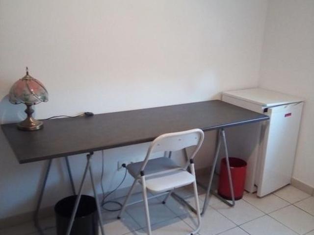 Villevêque Location Appartement 49