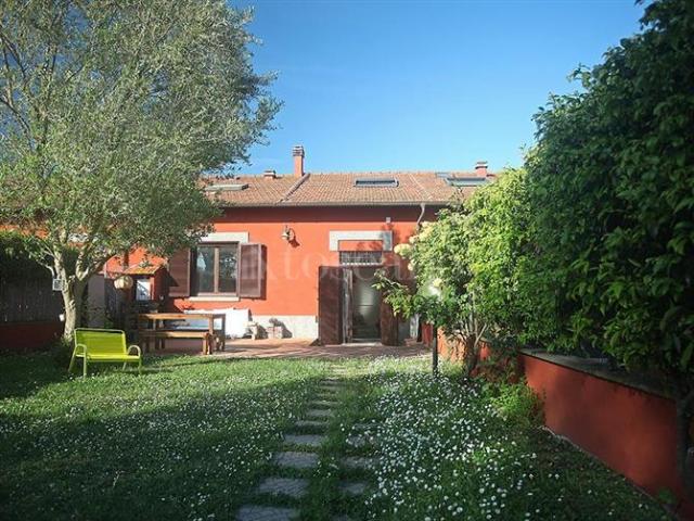 Villino a Schiera di 80 mq a Maccarese Fiumicino