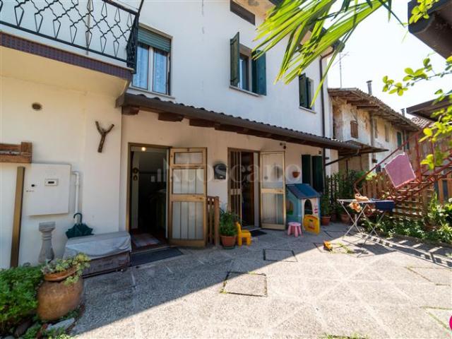 Villino a Schiera di 140 mq a Borgomeduna Pordenone