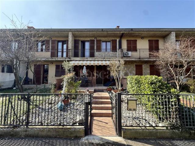 Villino a Schiera di 150 mq a San Polo, Caionvico, Sant'Eufemia Brescia