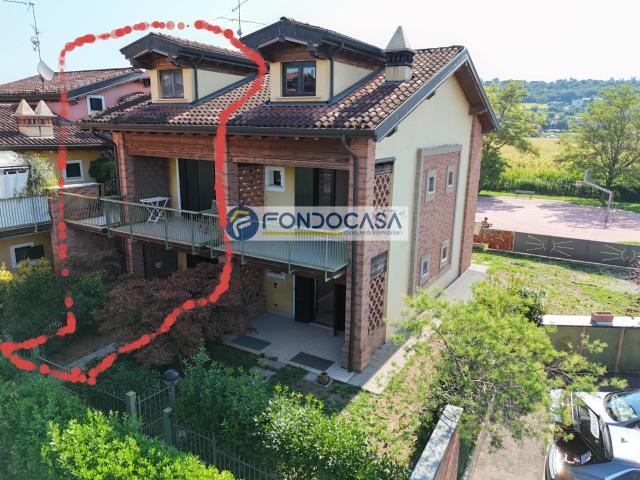 Villino a schiera in vendita a Lonato del Garda