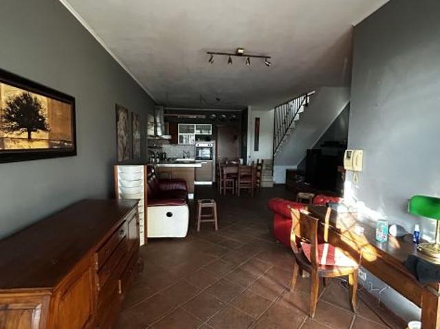 Villino in quadrifamiliare con portico e spazi esterni – Pichini Guidonia Monte