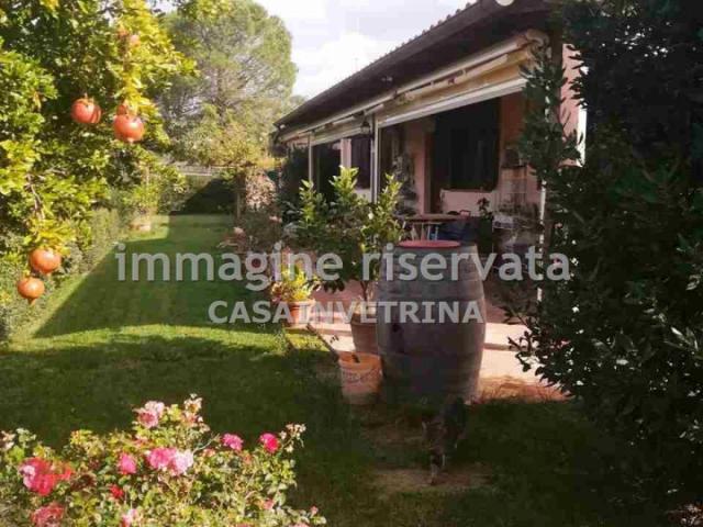 VILLINO in VENDITA a CAMPAGNATICO SANT'ANTONIO di 8 vani