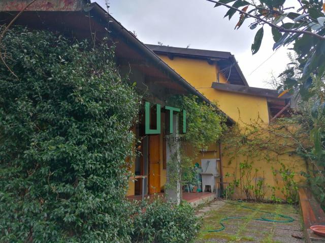 VILLINO in VENDITA a RUFINA TURICCHI LA RATA di 3 vani