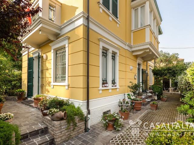 Villino Liberty a Pesaro 51M6 350m² Pesaro