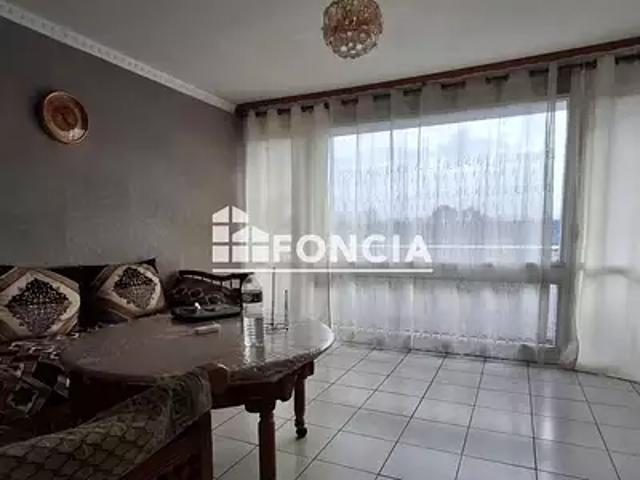 Villiers le Bel 95400 Achat / Vente appartement 4 pièces t4 au dernier étage jardin