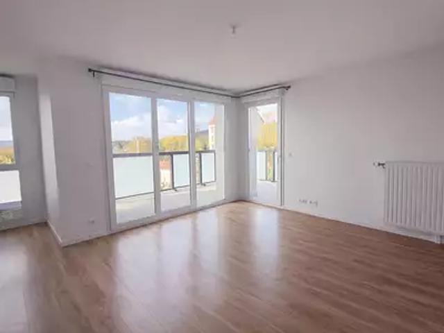 Villiers le Bel 95400 Achat / Vente appartement 4 pièces t4 terrasse parking