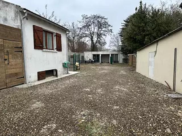 Villiers sur Marne 94350 Achat / Vente maison 3 pièces t3 au dernier étage parking