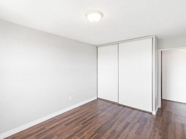 Vilma Terrace 1 Bedroom Apartment for Rent at 230 Montmorency Dr, Hamilton, ON L8K 5H2 Red Hill