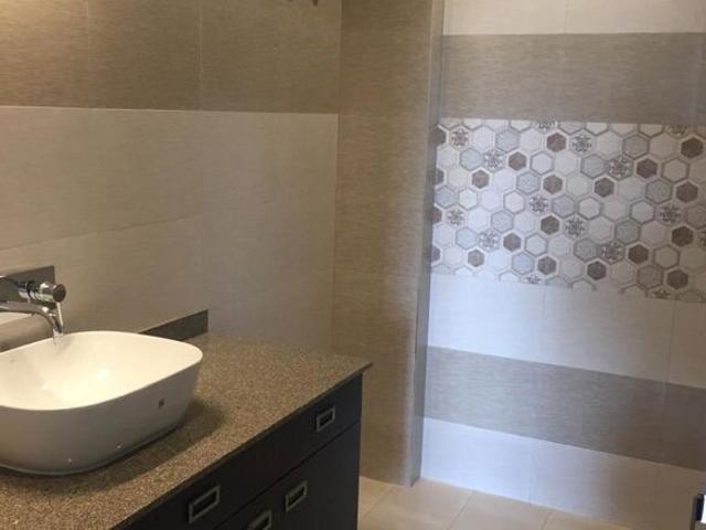 Vipul World Floors 3 Bedroom 2600 Sq. Ft. Builder Floor in Sector 48 Gurgaon Listing ID: #9989