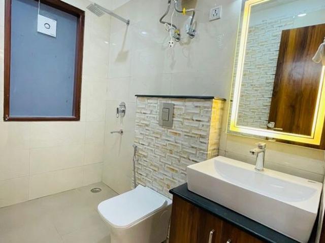 Vipul World Floors 2 Bedroom 2200 Sq. Ft. Builder Floor in Sector 48 Gurgaon Listing ID: #10087