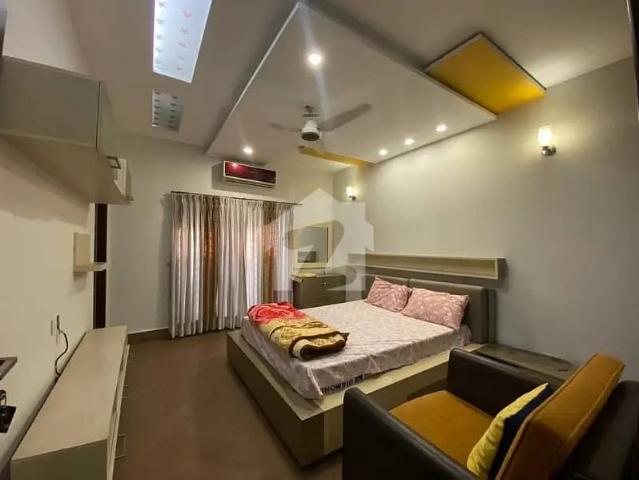 Vip 08 Marla Ultra Luxury Furnished House Available For Rent In Bahria Town Lahore