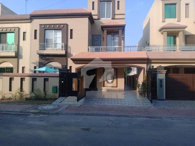 Vip 10 Marla Ultra Luxury Furnished House Available For Rent In Bahria Town Lahore