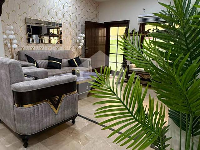 VIP 400 sqyds House For SALE In North Nazimabad Block D