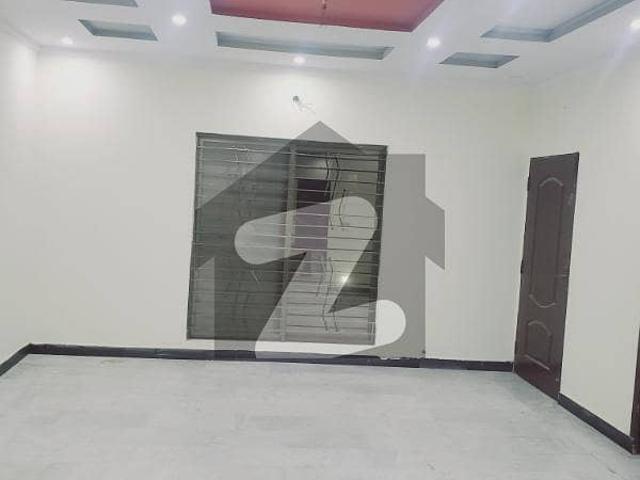 Vip Beautiful 10 Marla Portion Is Available For Rent In Sabzazar Scheme Lahore