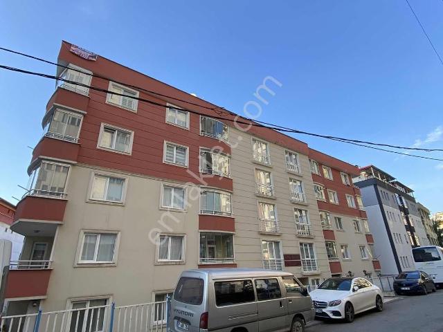 Vip Gayrimenkul'den 2 Nolu Beşirli Mah. Ferah 3+1 Kiralık Daire