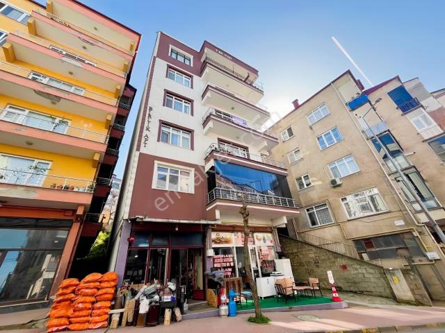 Vip Gayrimenkulden Akçaabat Yaylacık Merkezde 3+1 Daire
