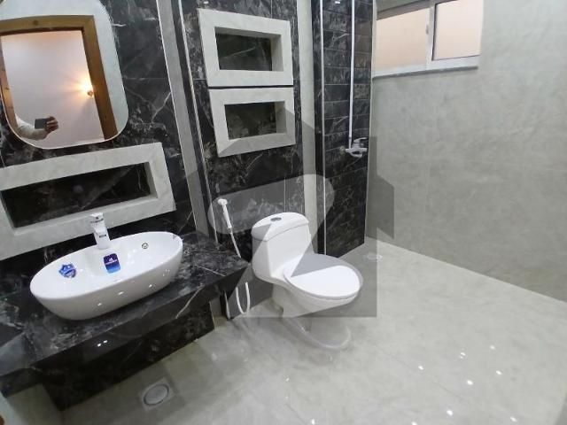 VIP House Available For Sale Saeed Colony